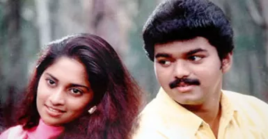 Idhu Sangeetha Thirunaalo - Deeplyrics