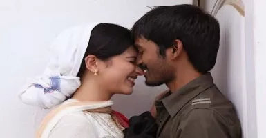 Nee Paartha Vizhigal - Deeplyrics