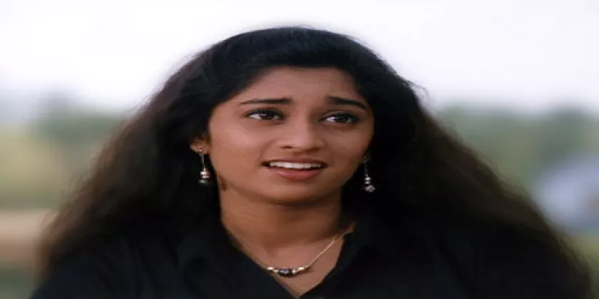 Actress Shalini Songs - Movies - Song Lyrics - பாடல் வரிகள் ...