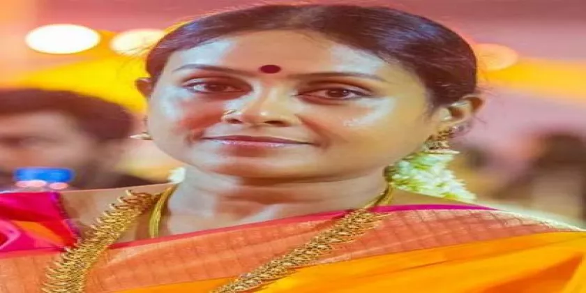 Saranya Ponvannan