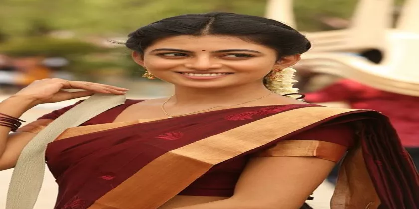 Anandhi